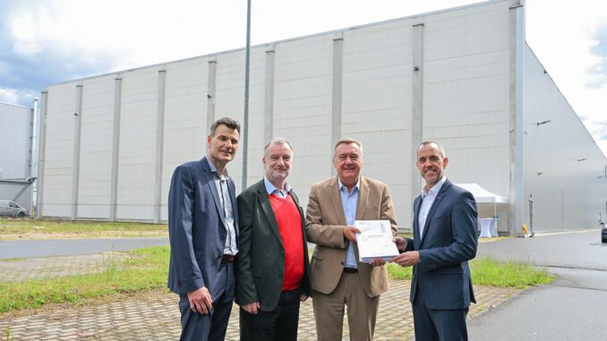 ALD baut Standort in Hanau aus und plant neues Produktionsgebäude bis 2027 ALD baut Standort in Hanau aus und plant neues Produktionsgebäude bis 2027