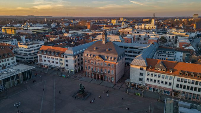 Hanau setzt auf Klimaplan: Stadt soll bis 2045 treibhausgasneutral werden