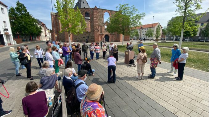 Hanauer Abendführung erklärt Entwicklung von Altstadt zur Neustadt Hanauer Abendführung erklärt Entwicklung von Altstadt zur Neustadt