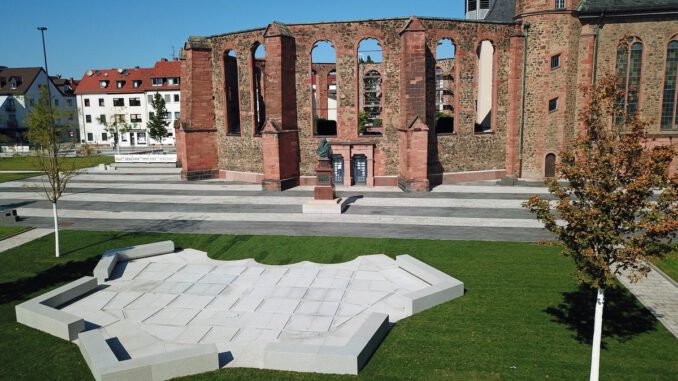 Neue Stadtführung in Hanau thematisiert Freiheitsgeschichte am 18. März Neue Stadtführung in Hanau thematisiert Freiheitsgeschichte am 18. März