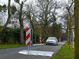 Sechs neue Verkehrsinseln sollen Raserszene in Wilhelmsbader Allee eindämmen
