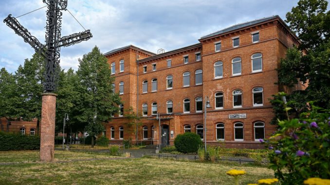 Volkshochschule Hanau startet Herbstsemester und lädt zu kostenfreiem Schnuppernachmittag